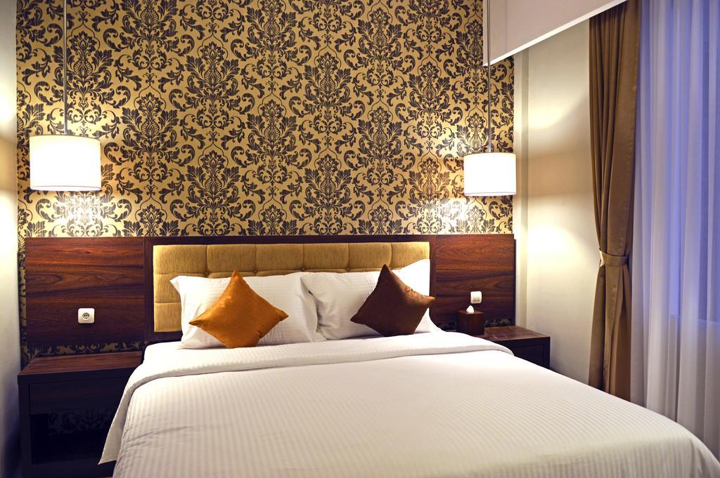 Hotel Safira Magelang Oda fotoğraf