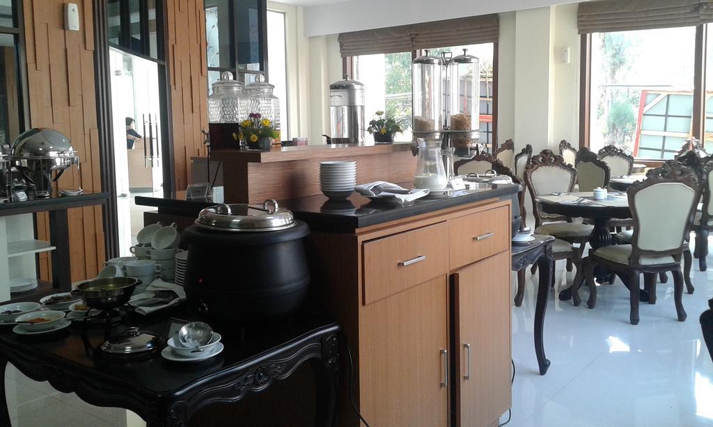 Hotel Safira Magelang Dış mekan fotoğraf