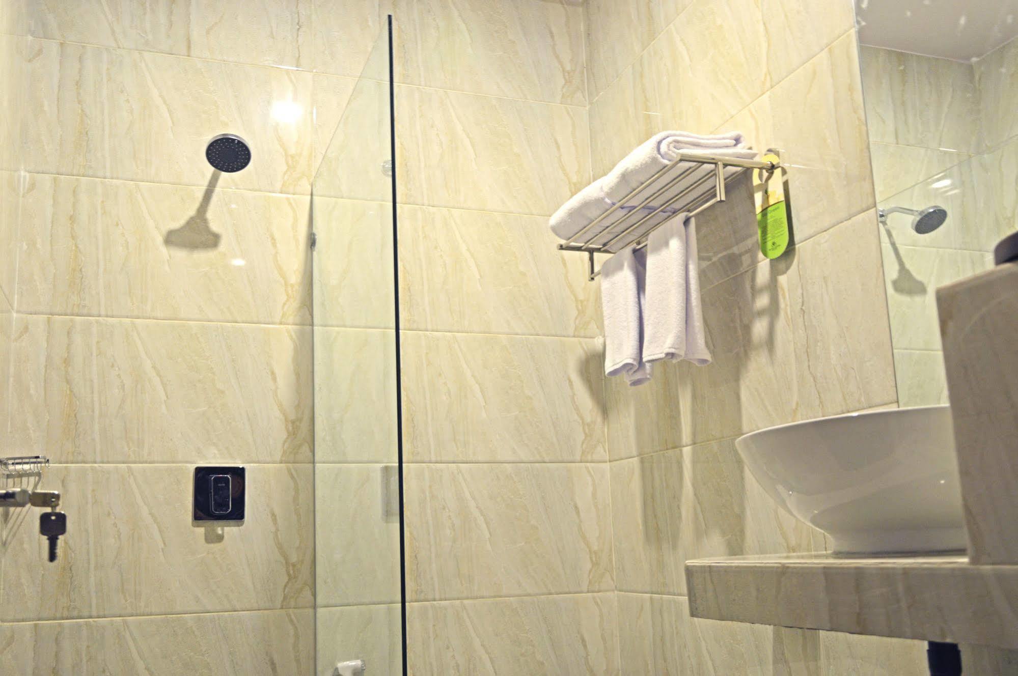Hotel Safira Magelang Dış mekan fotoğraf